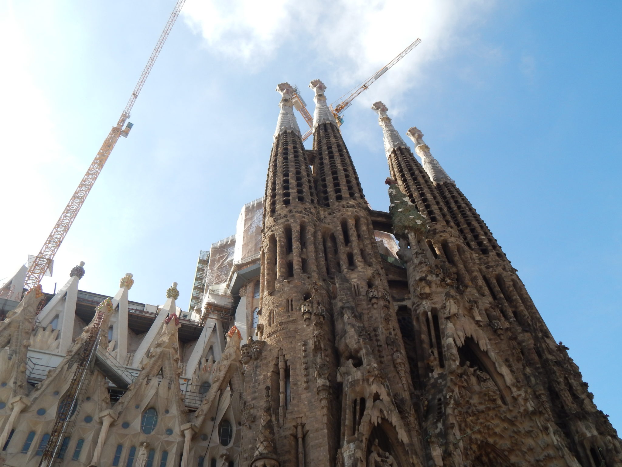 Postcards from Abroad: The Sagrada Familia - Sightseeing Scientist