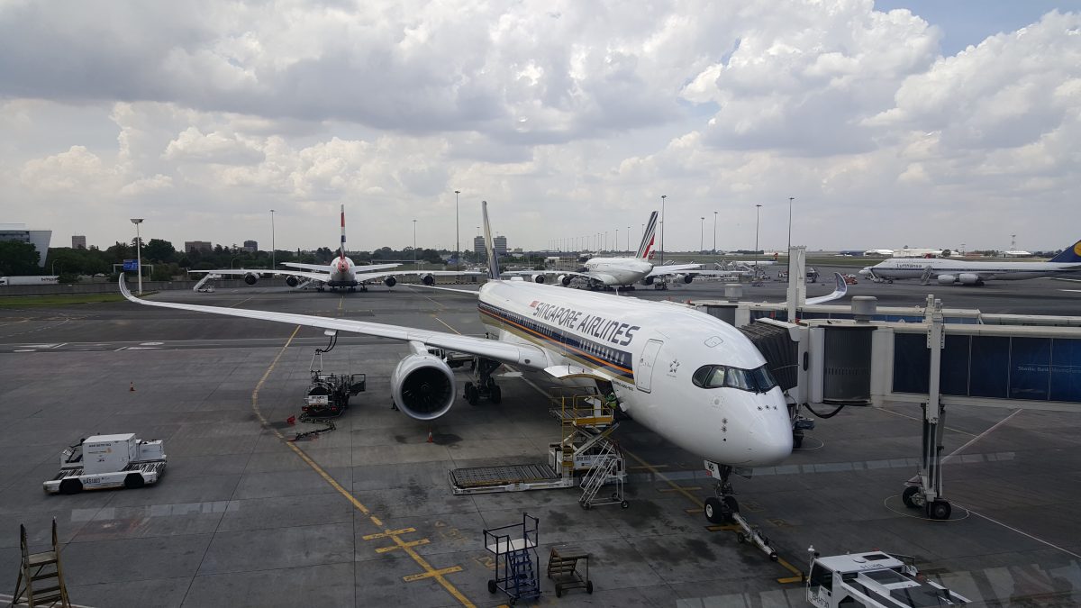 Singapore Airlines airplane.