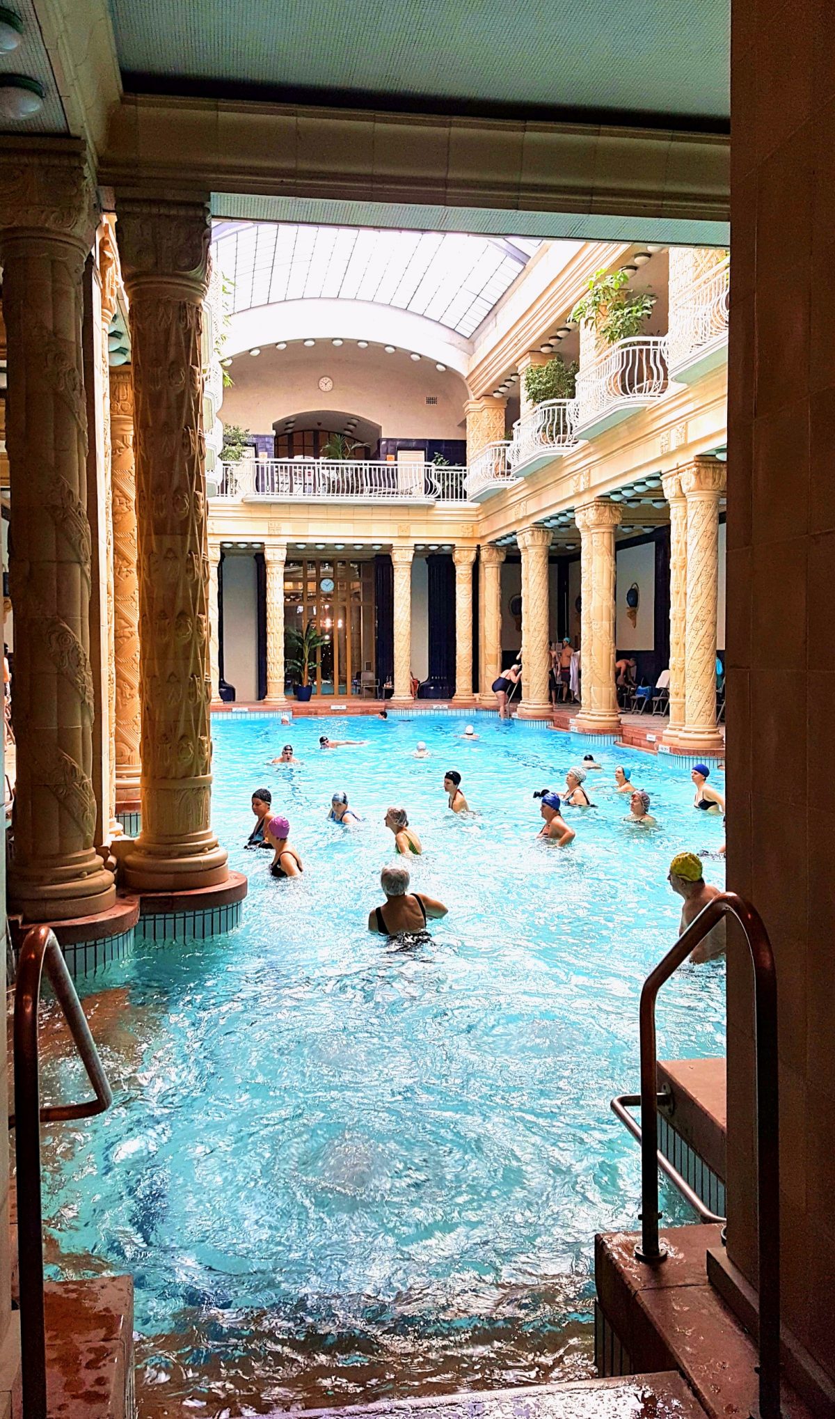 Tips for visiting Gellert Baths in Budapest Sightseeing Scientist