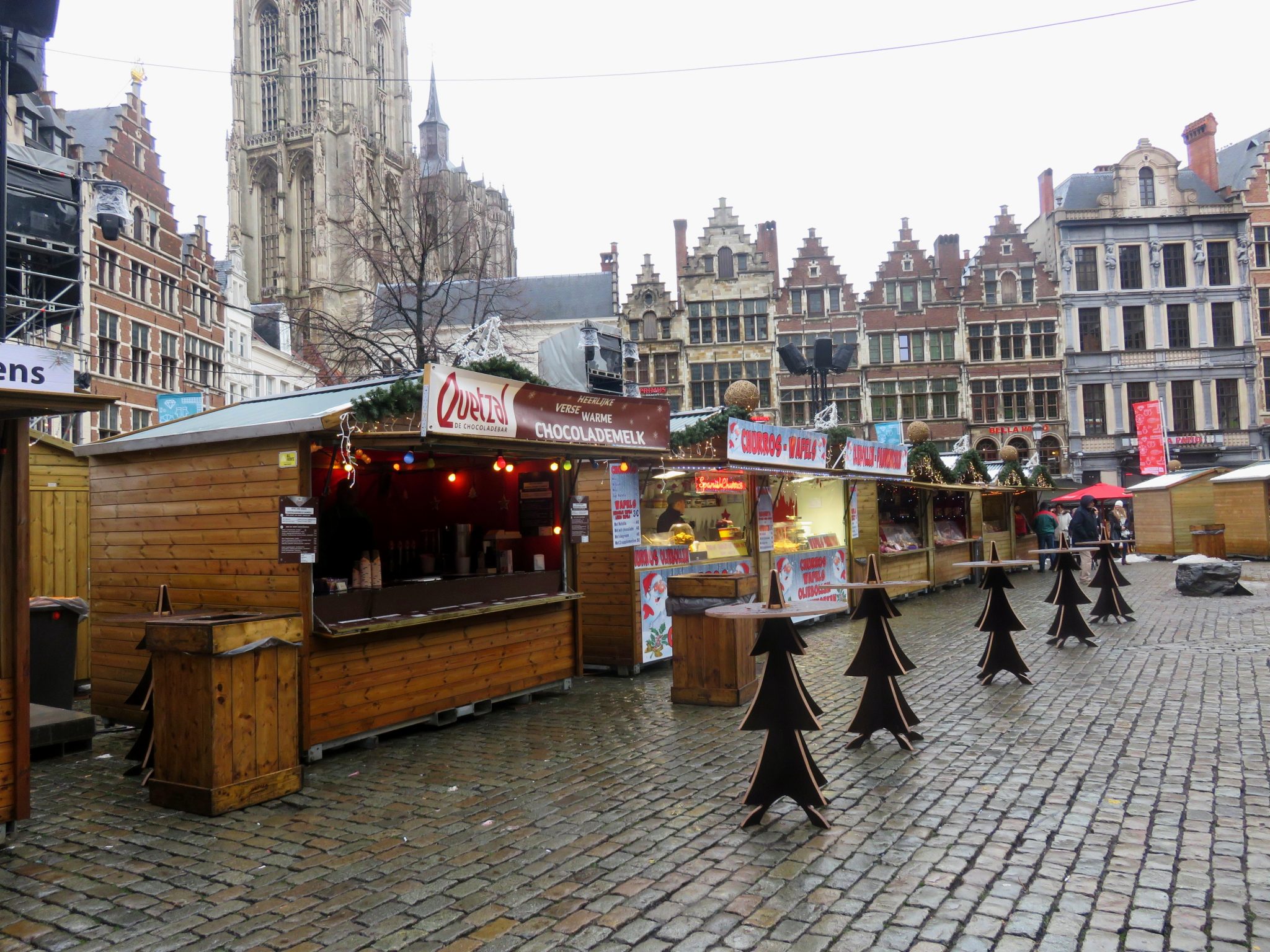 20 photos to inspire you to visit Antwerp during the festive season Sightseeing Scientist