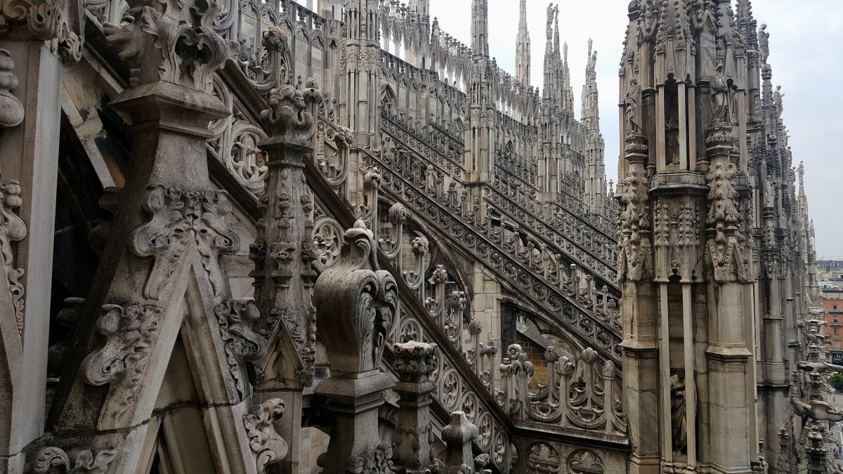 The Milan Cathedral by Numbers - Sightseeing Scientist