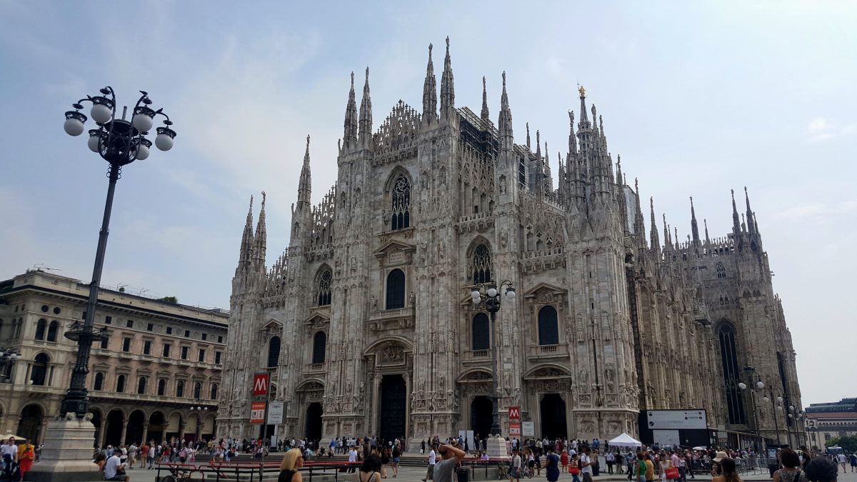 The Milan Cathedral by Numbers - Sightseeing Scientist