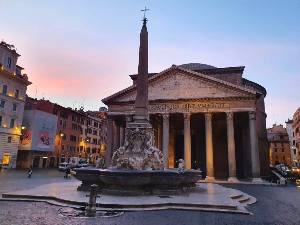 Sunrise over the Pantheon.